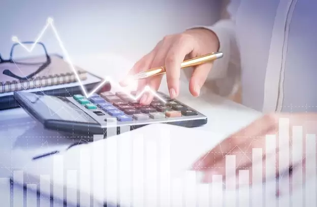 Vantagens e riscos da antecipação de recebíveis