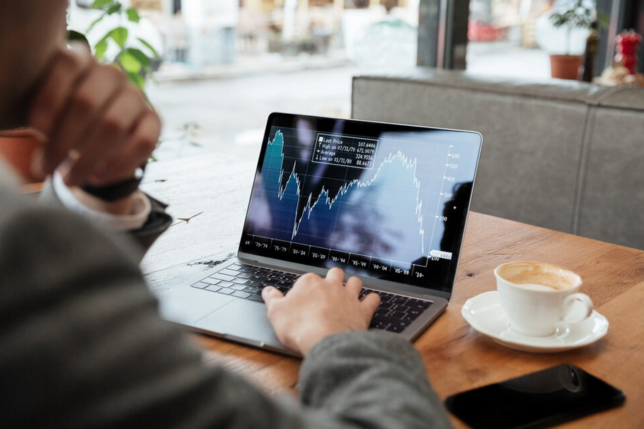 Como a tecnologia está transformando o mercado financeiro?