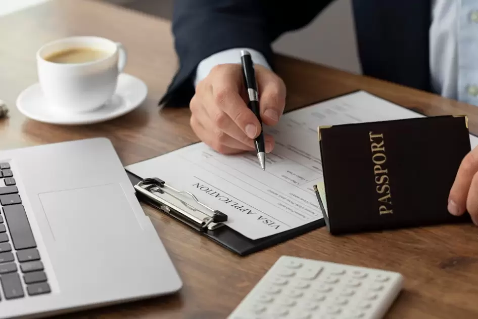 Trabalhar no exterior: 7 países com visto de trabalho facilitado