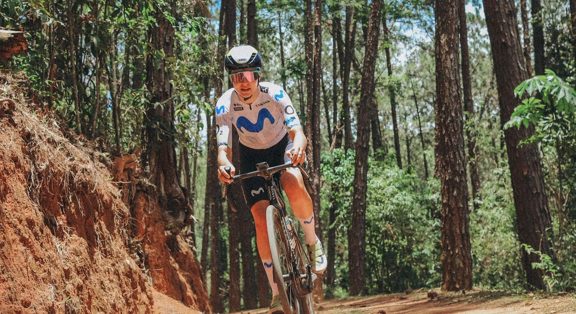Tota Magalhães em treino indoor durante a pandemia